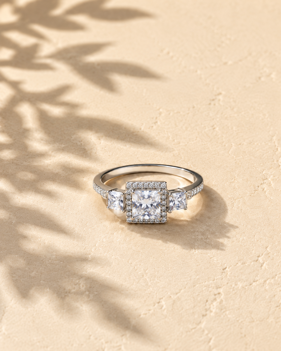 Diamond Halo Ring | ELVIAN