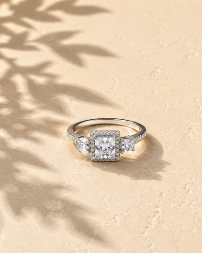 Diamond Halo Ring | ELVIAN