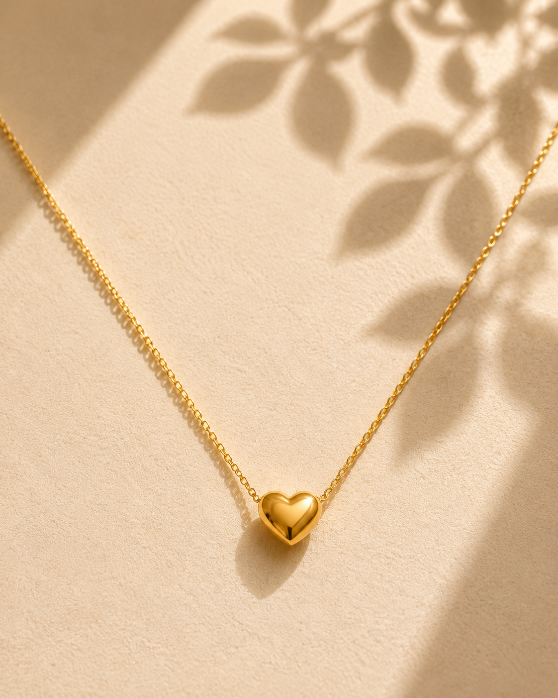 Golden Heart Necklace | ELVIAN
