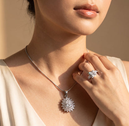 Diamond Halo Set  | ELVIAN